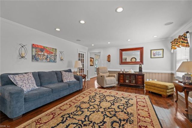 1076 Taft RD, Chesapeake, VA 23322