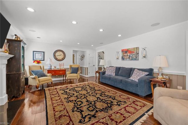 1076 Taft RD, Chesapeake, VA 23322