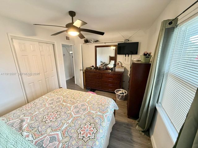 1150 SW 26th Ave 2, Fort Lauderdale, FL 33312