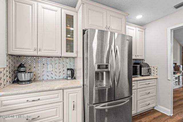 8251 PEPPERWOOD Drive, Jacksonville, FL 32244