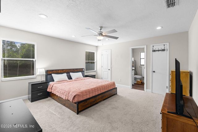 8251 PEPPERWOOD Drive, Jacksonville, FL 32244
