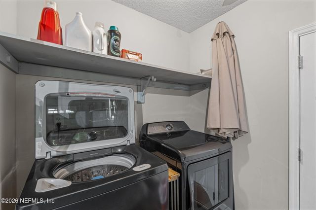 8251 PEPPERWOOD Drive, Jacksonville, FL 32244