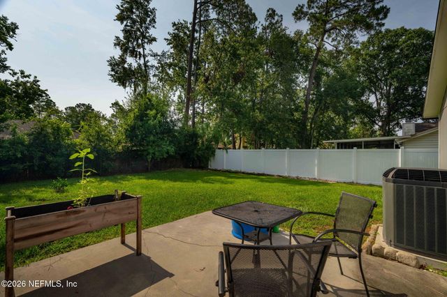 8251 PEPPERWOOD Drive, Jacksonville, FL 32244