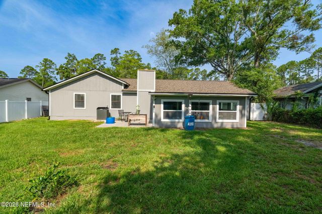 8251 PEPPERWOOD Drive, Jacksonville, FL 32244