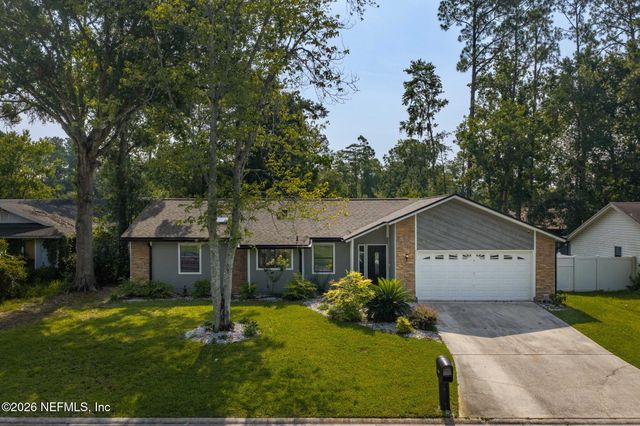 8251 PEPPERWOOD Drive, Jacksonville, FL 32244