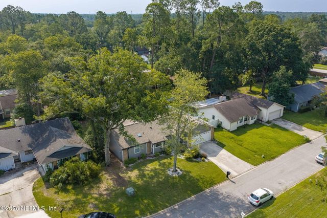 8251 PEPPERWOOD Drive, Jacksonville, FL 32244