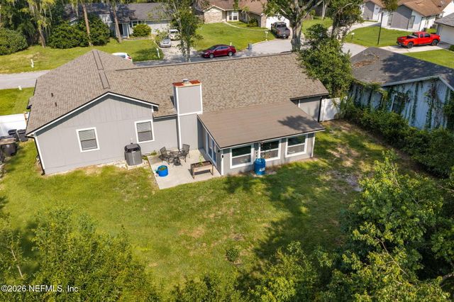 8251 PEPPERWOOD Drive, Jacksonville, FL 32244