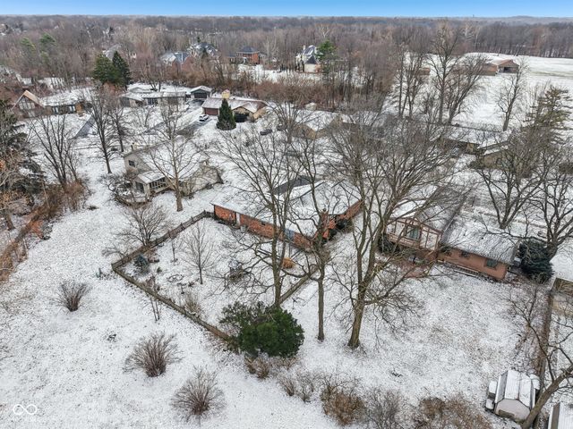 8402 Tanager Lane, Indianapolis, IN 46256