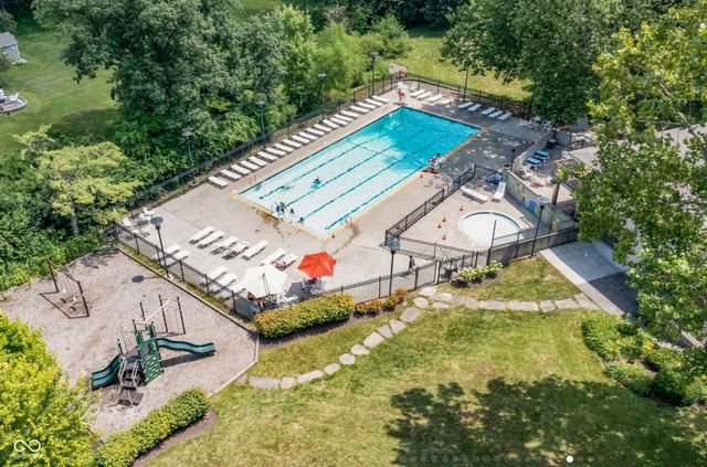 8402 Tanager Lane, Indianapolis, IN 46256