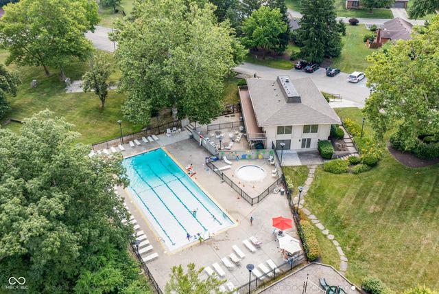 8402 Tanager Lane, Indianapolis, IN 46256