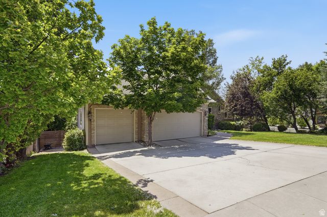 4188 S LYNNE LN, Holladay, UT 84124