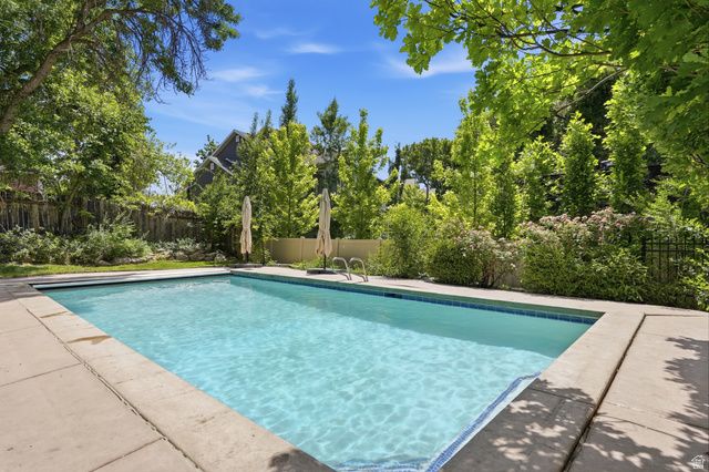 4188 S LYNNE LN, Holladay, UT 84124