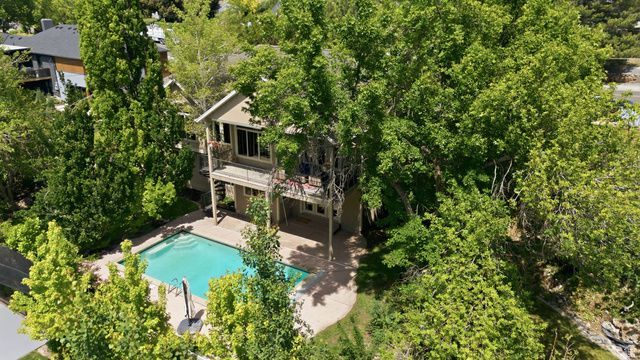 4188 S LYNNE LN, Holladay, UT 84124