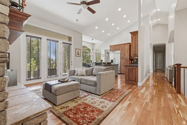 4188 S LYNNE LN, Holladay, UT 84124