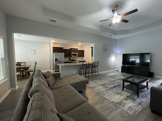 234 Eusa Cantrell Ln, Smyrna, TN 37167