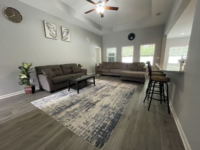 234 Eusa Cantrell Ln, Smyrna, TN 37167