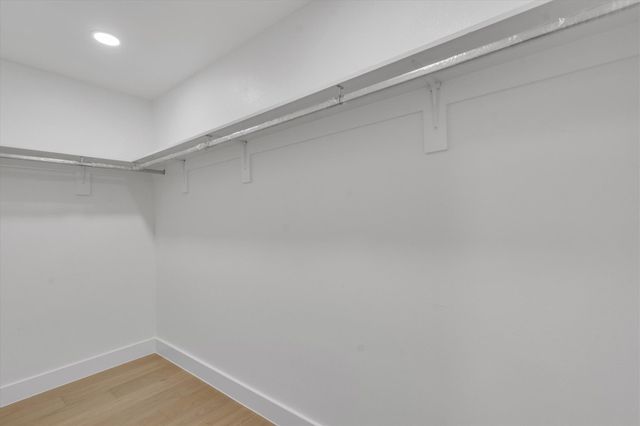 6807 Roanoke DR, Austin, TX 78723