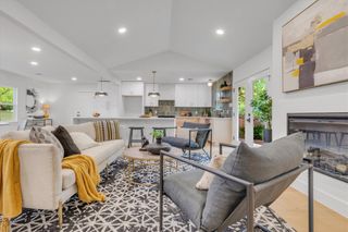 6807 Roanoke DR, Austin, TX 78723