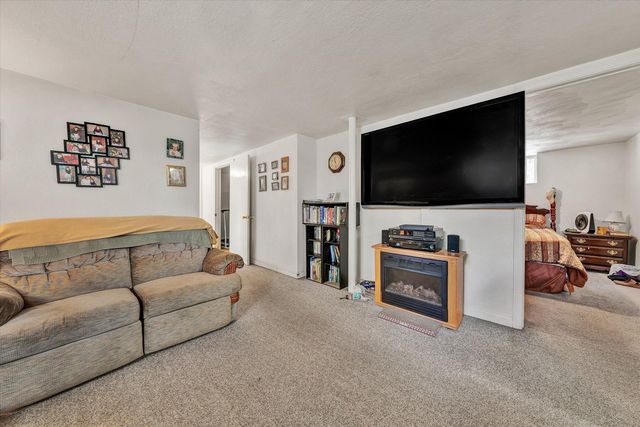 897 Dellwood RD, Salem, VA 24153