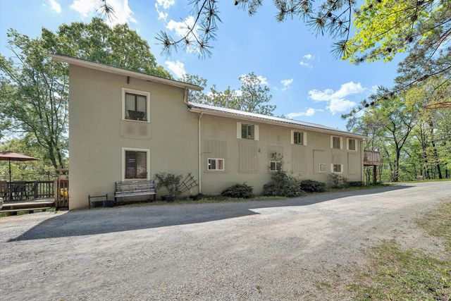 897 Dellwood RD, Salem, VA 24153