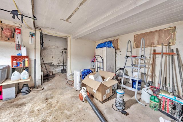 897 Dellwood RD, Salem, VA 24153