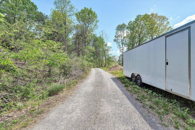 897 Dellwood RD, Salem, VA 24153