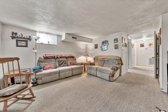 897 Dellwood RD, Salem, VA 24153