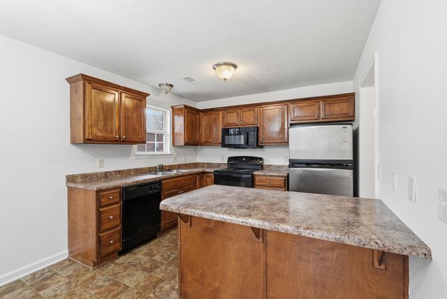 24 Donna Kay Drive, Greenbrier, AR 72058