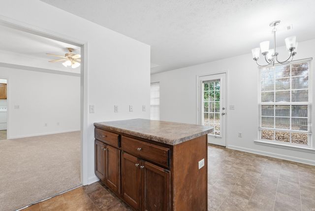 24 Donna Kay Drive, Greenbrier, AR 72058