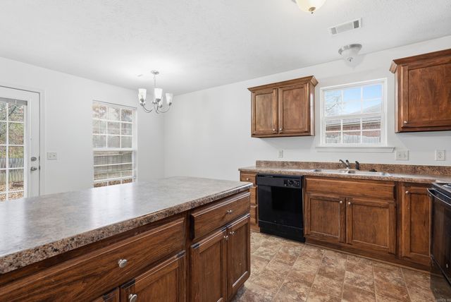 24 Donna Kay Drive, Greenbrier, AR 72058