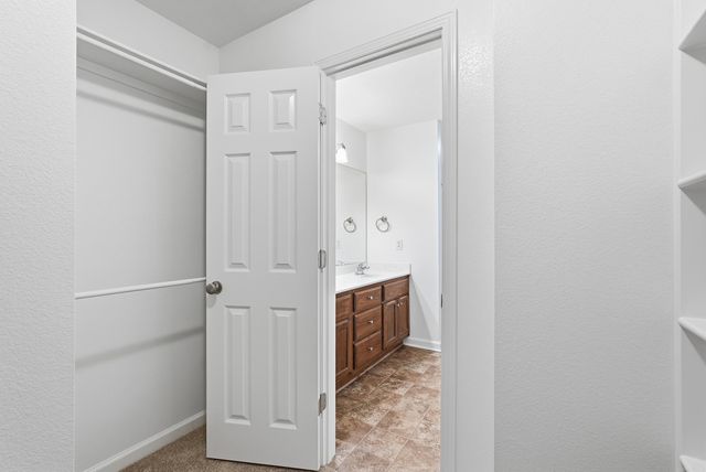 24 Donna Kay Drive, Greenbrier, AR 72058