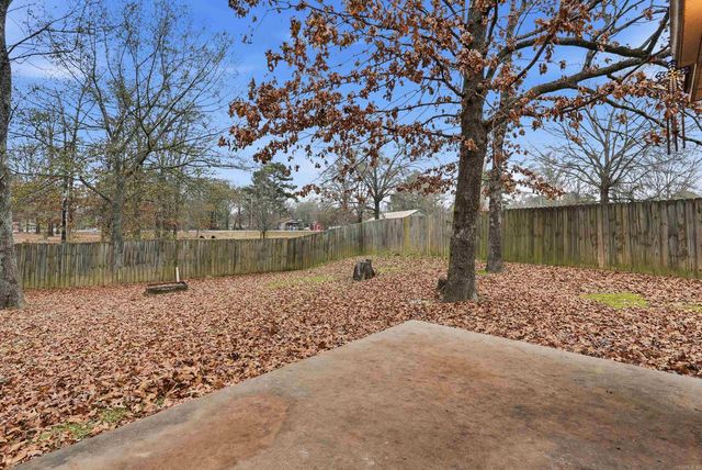 24 Donna Kay Drive, Greenbrier, AR 72058