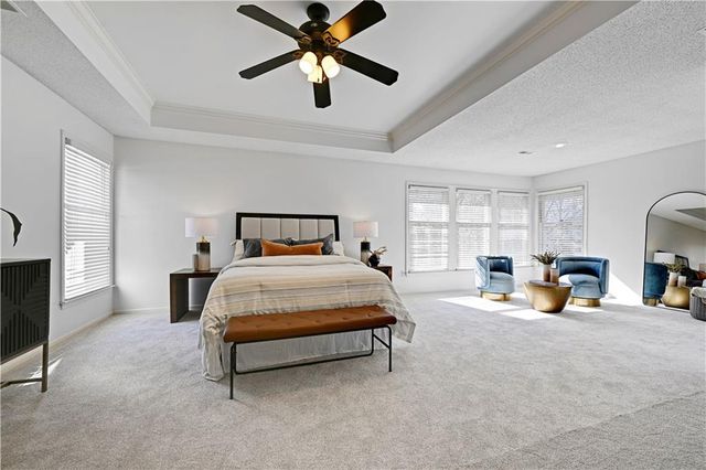 11903 Noland Street, Overland Park, KS 66213