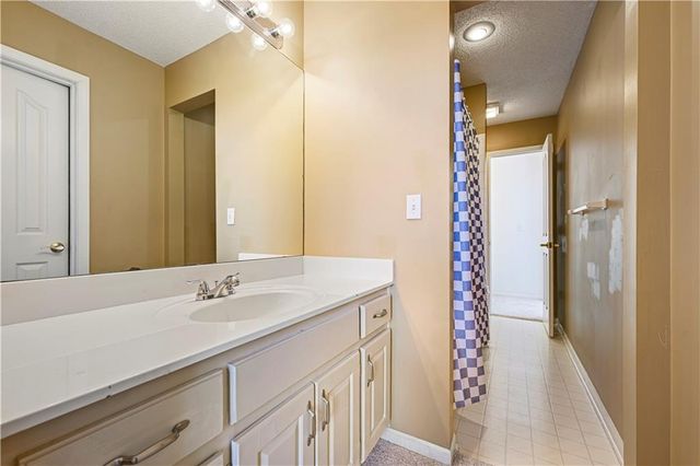 11903 Noland Street, Overland Park, KS 66213