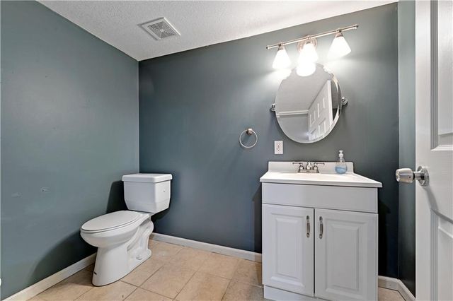 11903 Noland Street, Overland Park, KS 66213