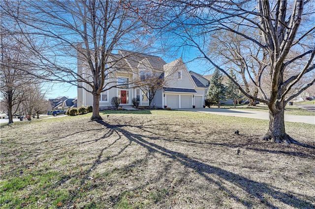 11903 Noland Street, Overland Park, KS 66213