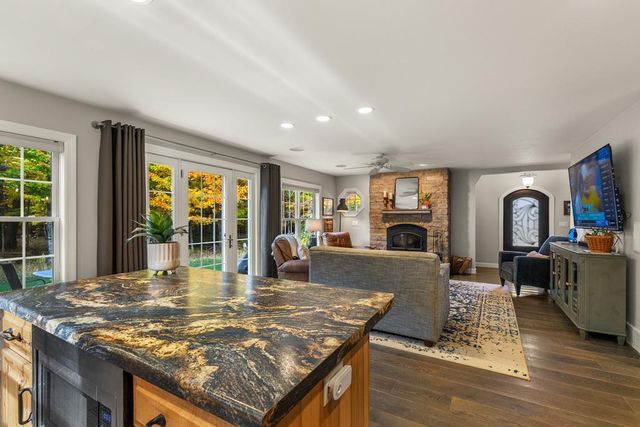 6252 MAPLE, Egg Harbor, WI 54209