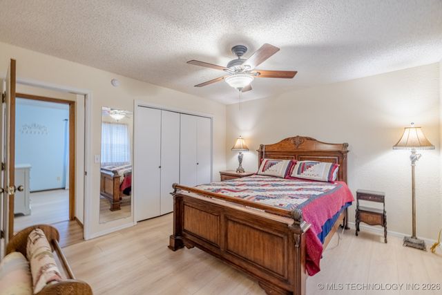 1544 N Lakeview Avenue, Mannford, OK 74044