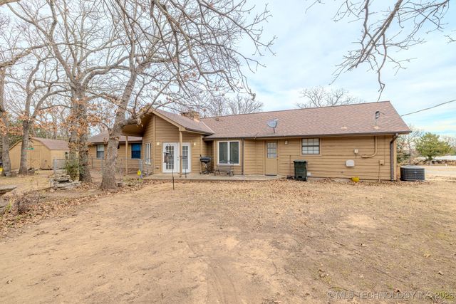 1544 N Lakeview Avenue, Mannford, OK 74044