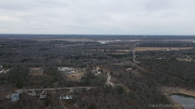 1544 N Lakeview Avenue, Mannford, OK 74044