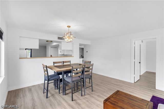 910 Vanderbilt Beach RD 315, Naples, FL 34108