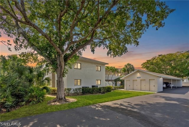 910 Vanderbilt Beach RD 315, Naples, FL 34108