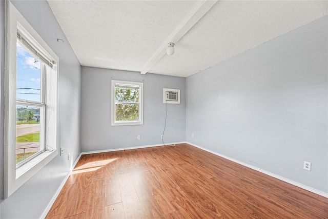 7228 Highland Bayou Drive, Hitchcock, TX 77563