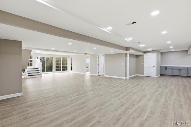 16038 Pierside Lane, Ellisville, MO 63021