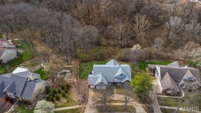 16038 Pierside Lane, Ellisville, MO 63021