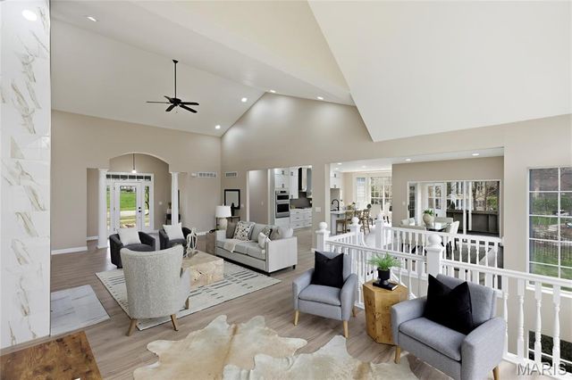 16038 Pierside Lane, Ellisville, MO 63021