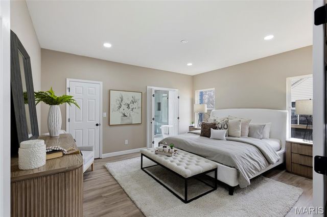 16038 Pierside Lane, Ellisville, MO 63021