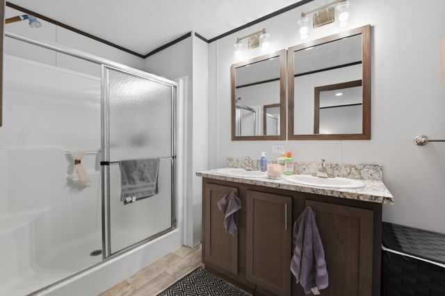 134 Anthony Drive 31, Lakeville, MN 55044