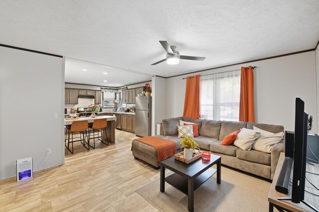 134 Anthony Drive 31, Lakeville, MN 55044