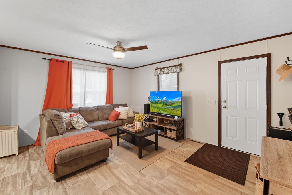 134 Anthony Drive 31, Lakeville, MN 55044 — photo 4